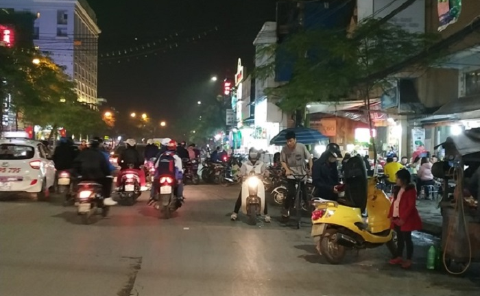 Hải Phòng phê bình chủ tịch 3 quận để vỉa hè bị lấn chiếm